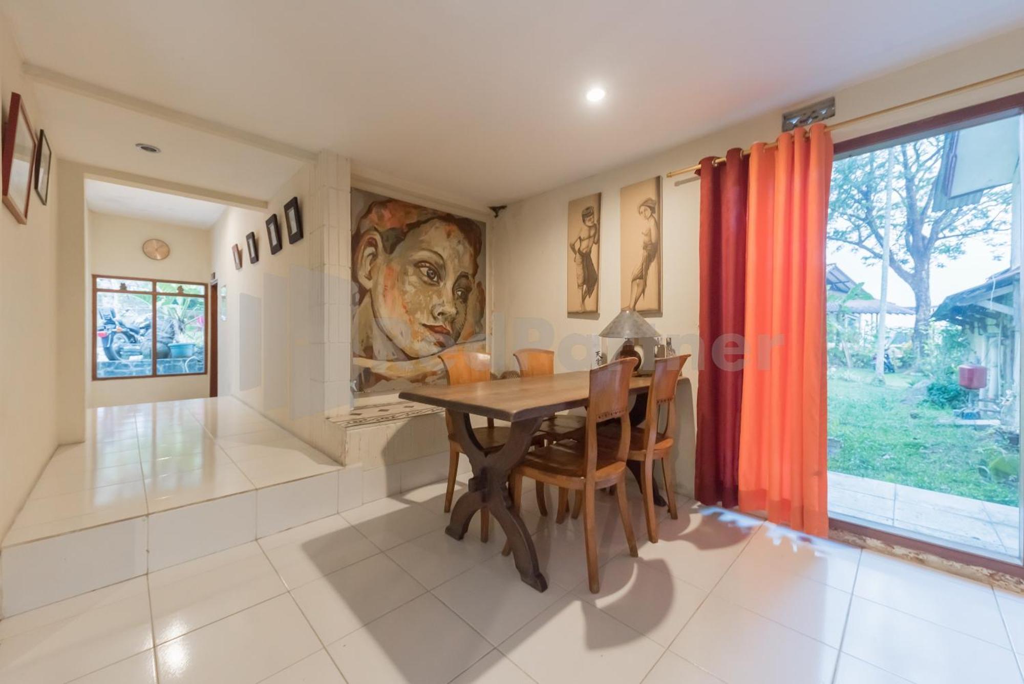 Bens Homestay Mitra Reddoorz Bogor Bagian luar foto